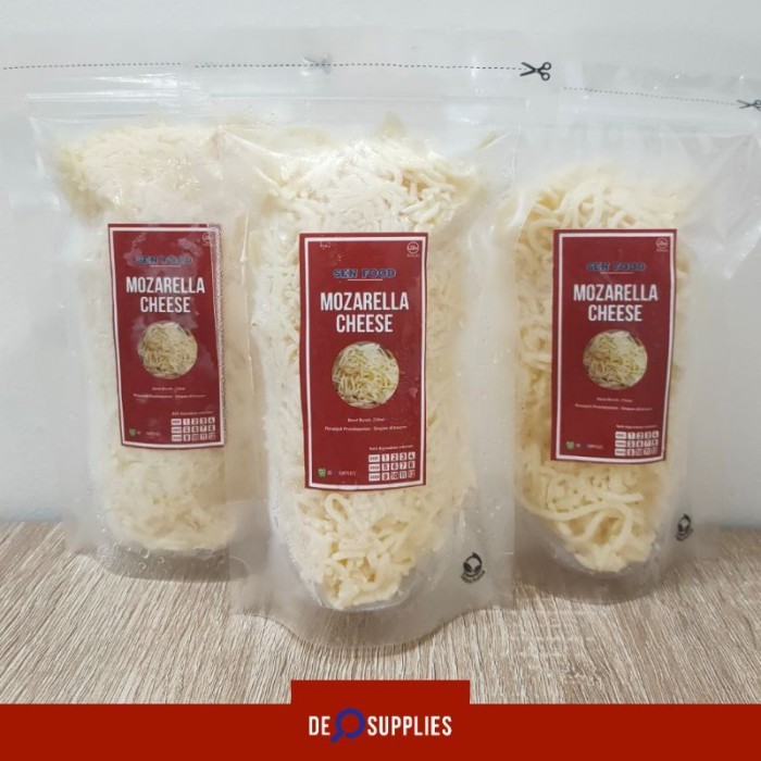 

TERLARIS MOZARELLA CHEESE SENFOOD 250GR - KEJU MOZZARELLA PARUT SHREDDED REPACK MOZA MURAH!!! MURAH