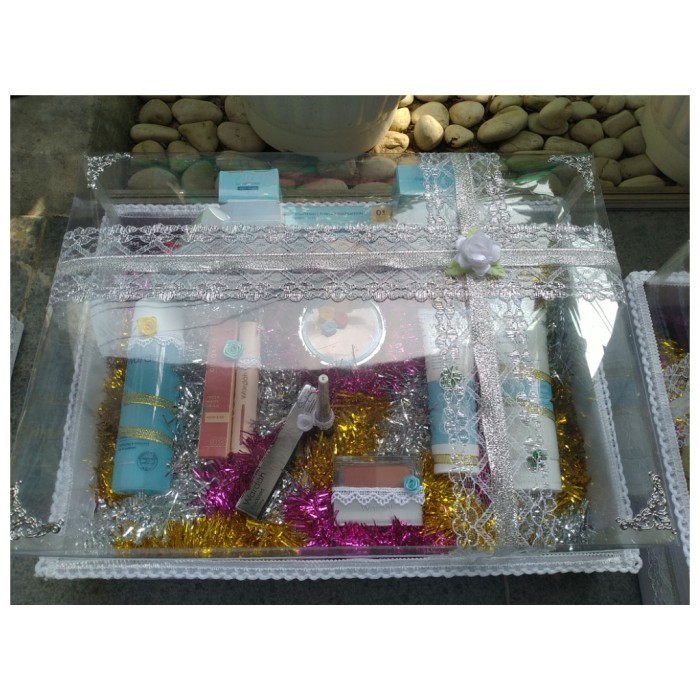 1 Set Paket Lengkap Seserahan pernikahan alat kosmetik WARDAH