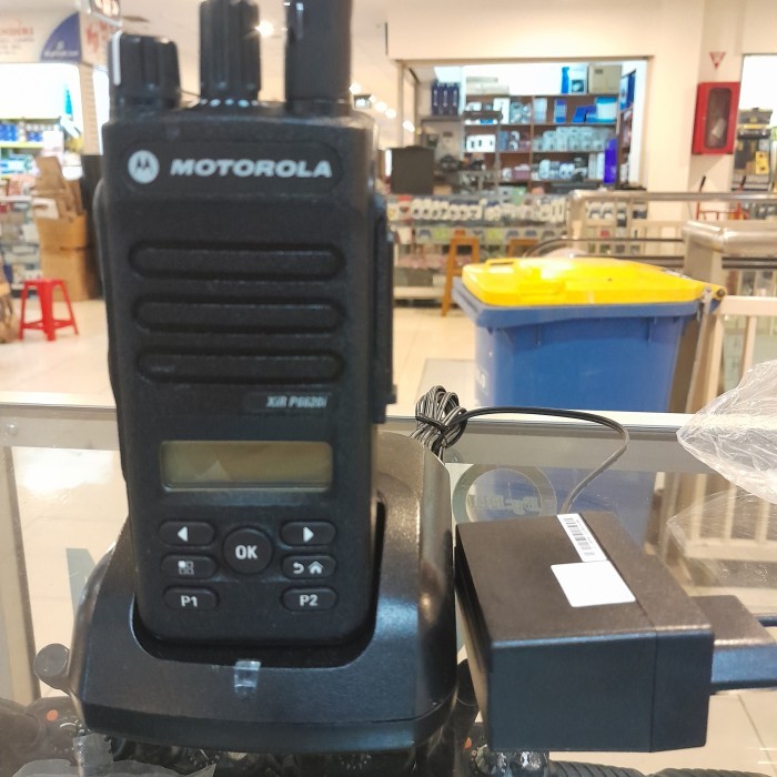 HT MOTOROLA XIR P6620i VHF SECOND MULUS LENGKAP CHARGER