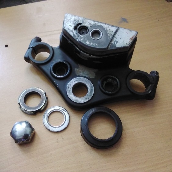 Segitiga Shock Depan T Atas Bawah Yamaha New Megapro Monoshock Nmp Ori Termurah Langka