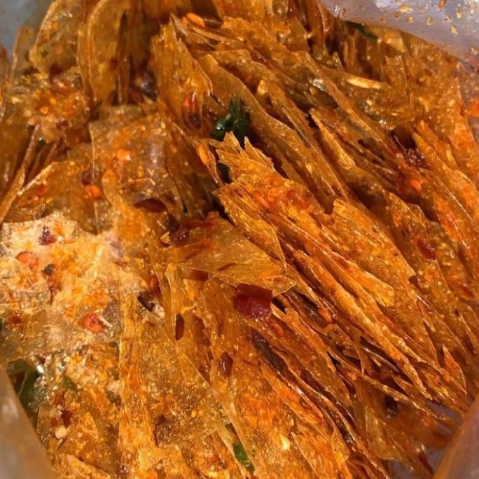

TERBARU KERIPIK KACA PEDAS DAUN JERUK 500 GRAM !!!!!
