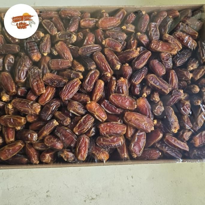 

Kurma Mabroom Madinah Premium/ Kurma Mabruum 1Kg Shop_Mandah