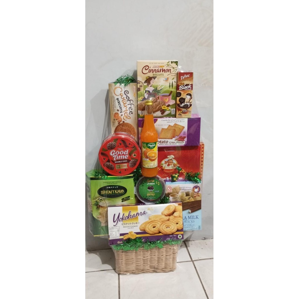 

Parcel Lebaran Makanan Ringan 2024 (14) Hampers Murah Meriah