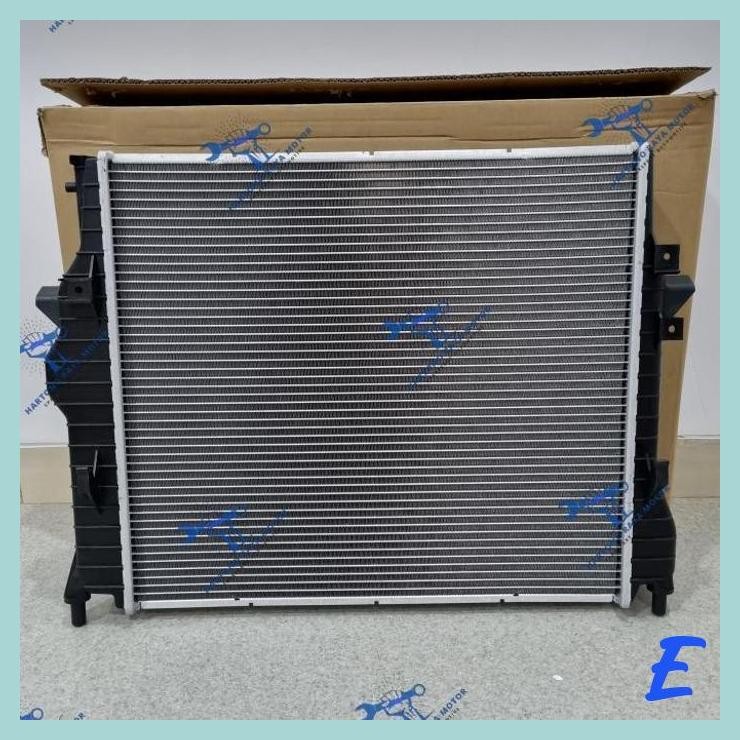 | HRT | RADIATOR WITH COOLER JAGUAR S TYPE XF XJR XJ8 GENUINE NEW C2C36506