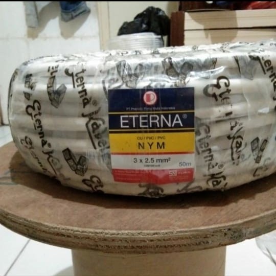 Kabel Eterna Nym 3X2,5 Kabel Nym 3X2.5