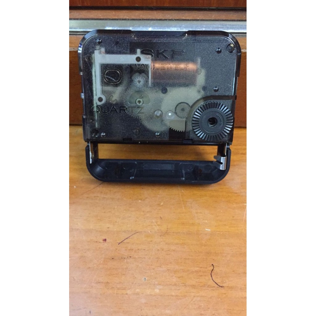 Mesin Jam Dinding Seiko Skp Baut Asli