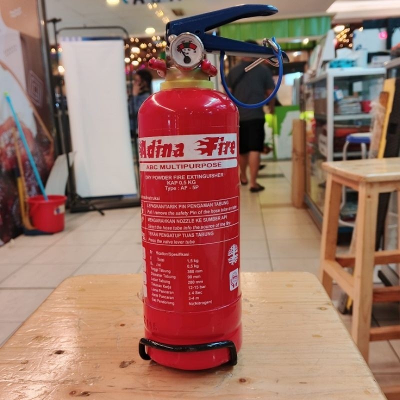 Gratis Ongkir  Apar Mobil 0,5 Kg Powder Alat Pemadam Api