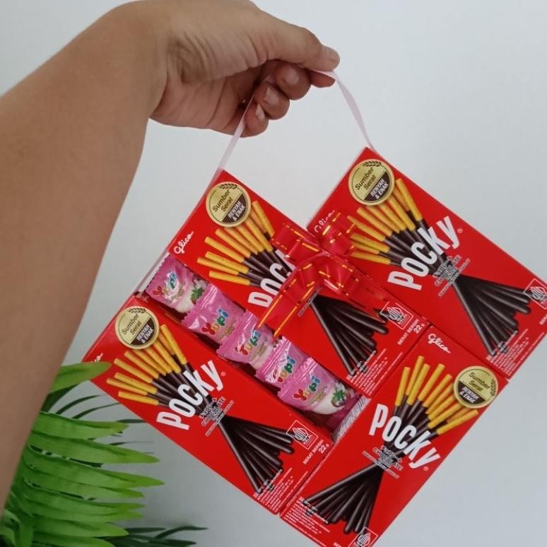 

CQ37 Snack Pocky bentuk love yupi coklat chocolate Strawberry hadiah kado gift hampers box valentine ulang tahun wisuda natal hari guru kelulusan kenaikan kelas anniversary sidang pacar teman anak cewek cowok unik murah lucu Hemat