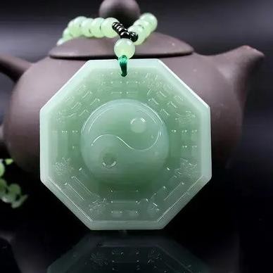 Kalung Giok Yin Yang - Kalung Batu Giok Hijau Burma Liontin Yin Yang
