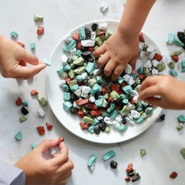 

Ready coklat kerikil 1 kg / coklat batu krikil / cokelat batu arab