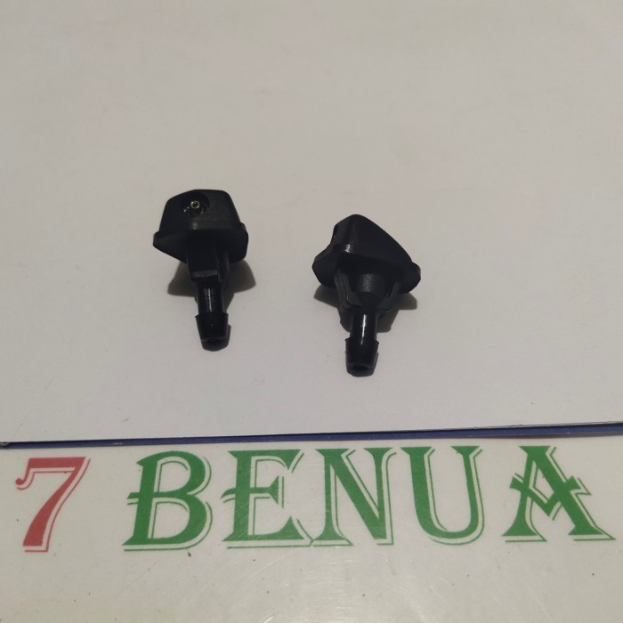 SEMPROTAN AIR MOBIL NOZZLE WIPER DEPAN MITSUBISHI KUDA LAMA