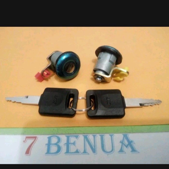 KUNCI PINTU MOBIL/DOOR KEY SUZUKI CARRY ST100/ST 100 CARRY 1.0