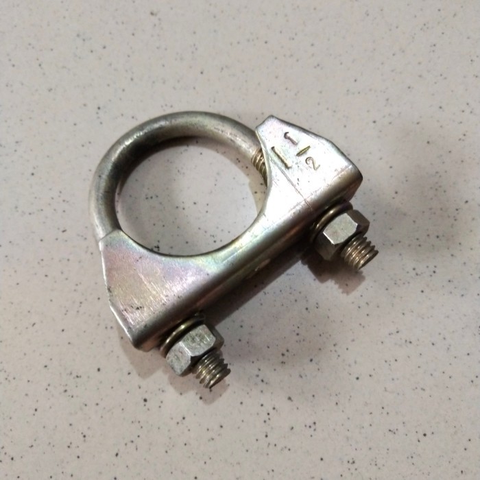Klem Knalpot Mobil Universal 1 1/2"