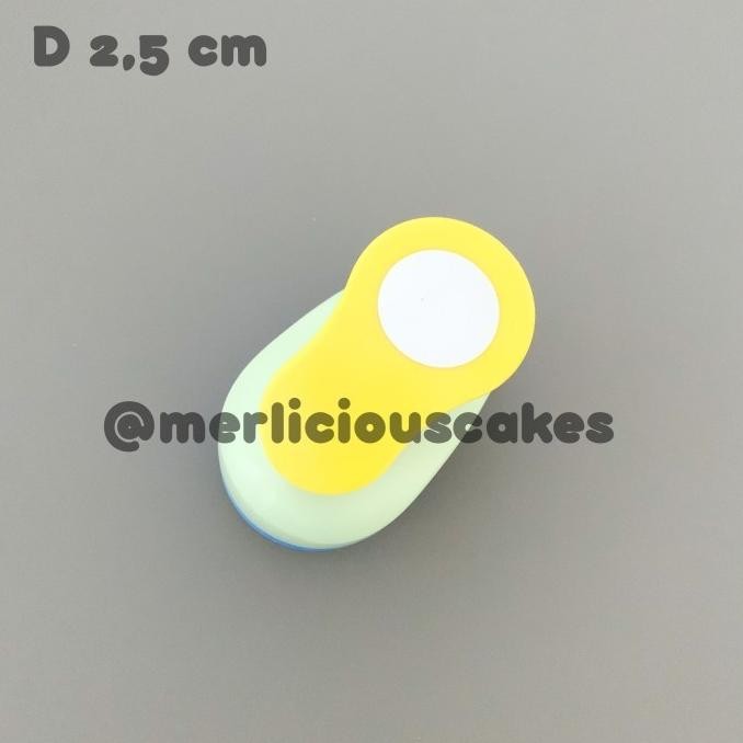 

Terlaris 2,5 Cm Round Bulat Wafer Paper Puncher Pembolong Kertas SALE