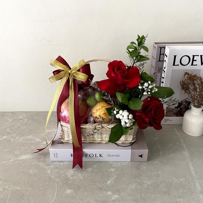 

Promo Parcel Hampers Buah Bunga Premium Fresh Untuk Hantaran Seserahan Kado