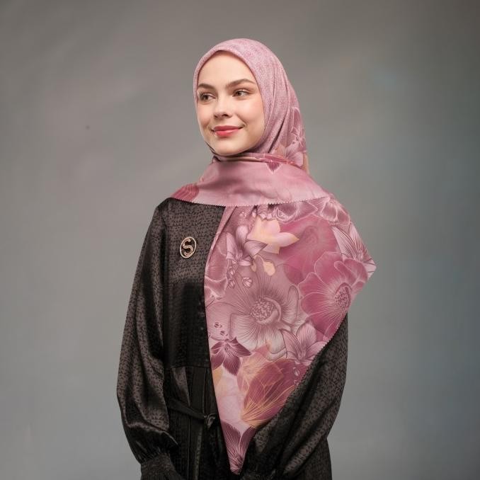 Terjangkau Shafira - Raeylin Printed Scarf | Hijab Segi Empat Motif