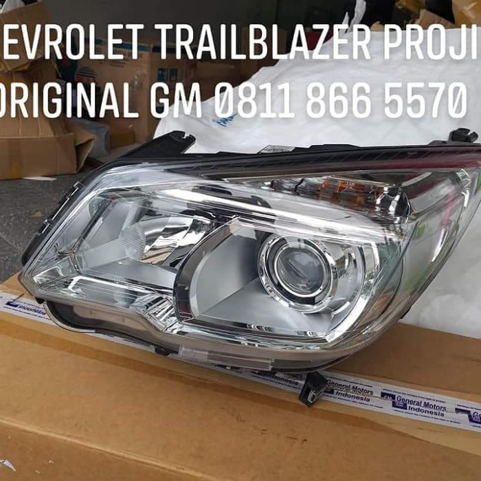 HEAD Lamp Lampu Depan PROJIE CHEVROLET TRAILBLAZER Trail Blazer ORIGINAL GM
