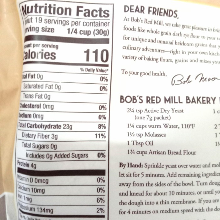 

BARANG TERLARIS Tepung gandum Bob's red mill dark rye flour 567 gr