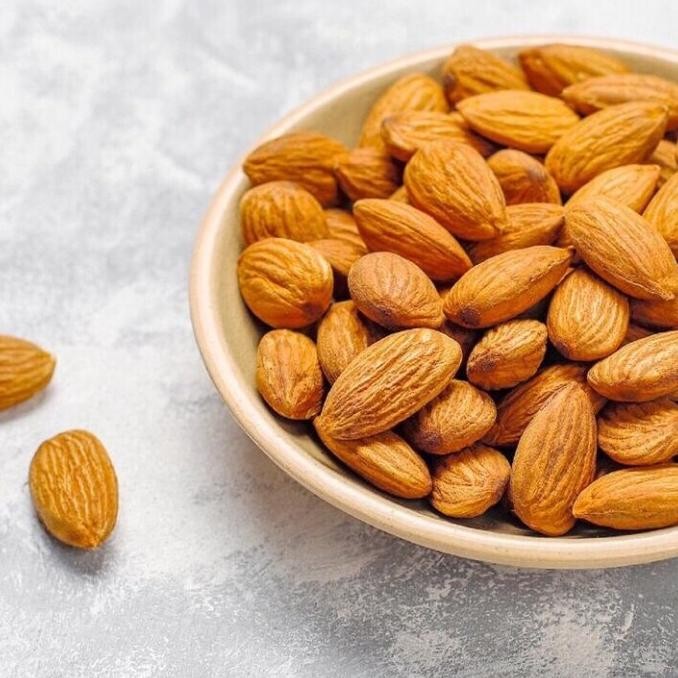 

w2fit Kacang Almond Panggang Kupas Roasted 1 Kg Original Super Food Berkualitas