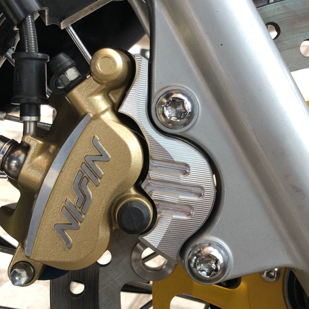 BREKET KALIPER NISSIN 2 PISTON RX KING BREKET BRIKET KALIPER NISSIN 2P RX KING DISC 300 BREKET