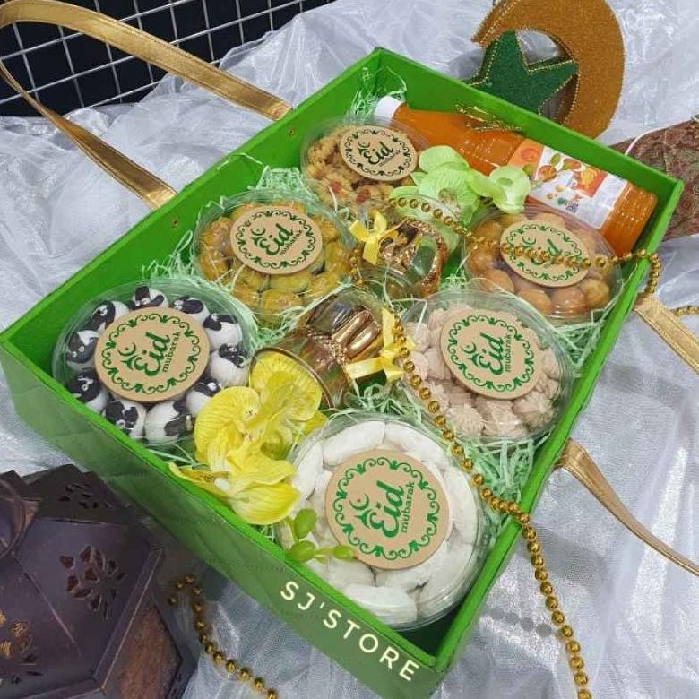 

Paket Box Hampers Lebaran Kue Kering Toples Murah 36