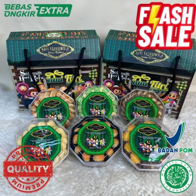 

Terbaru, Ready Stock Paket Kue Lebaran Luxury Hampers Lebaran Paket Kue Kering