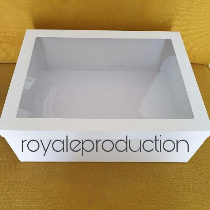 

Promo 1 LUSIN Dus Putih Mika atas uk 30x40 T 15cm COD