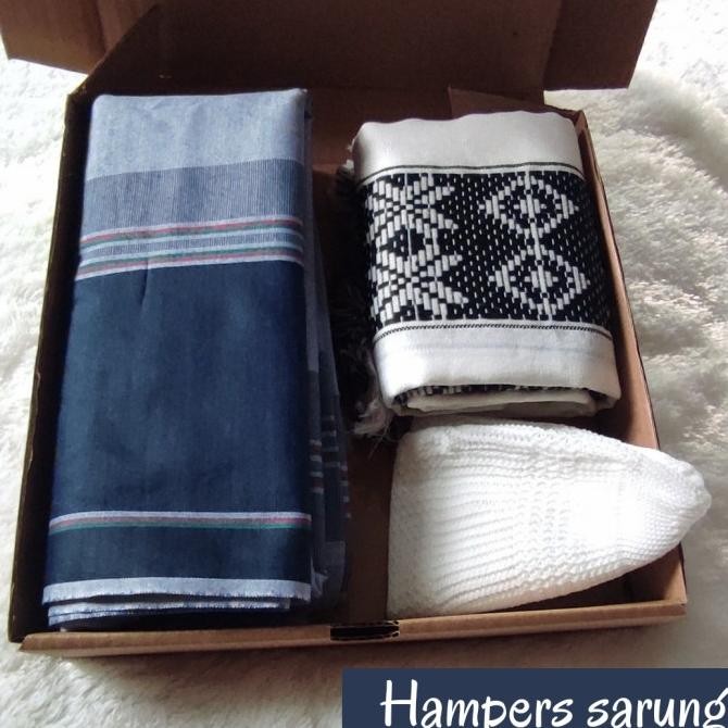 

Limited!, Hampers Sarung Lebaran/ Kado Cowok/Hamper Alat Ibadah/ Kado Guru