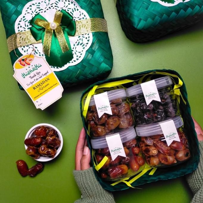 

Hot Sale!, Hampers Besek Kurma Mix Ramadhan