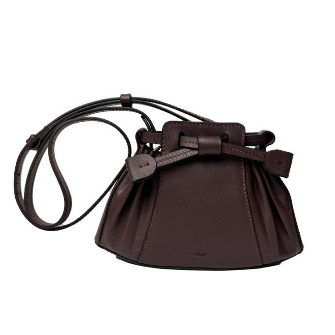

Promo C'est Le Pretzel in Cocoa with Long Strap COD
