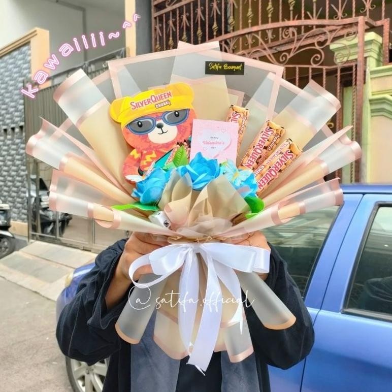 

VIRAL (READY STOCK) Bouquet Coklat Silverqueen Bear Bisa Nyala 3 model kelap-kelip Edisi Valentine 2025 | gift valentine's | Bucket Hadiah Valentine's | Bucket Bunga Butterfly LAMPU LED Boneka Beruang XD27