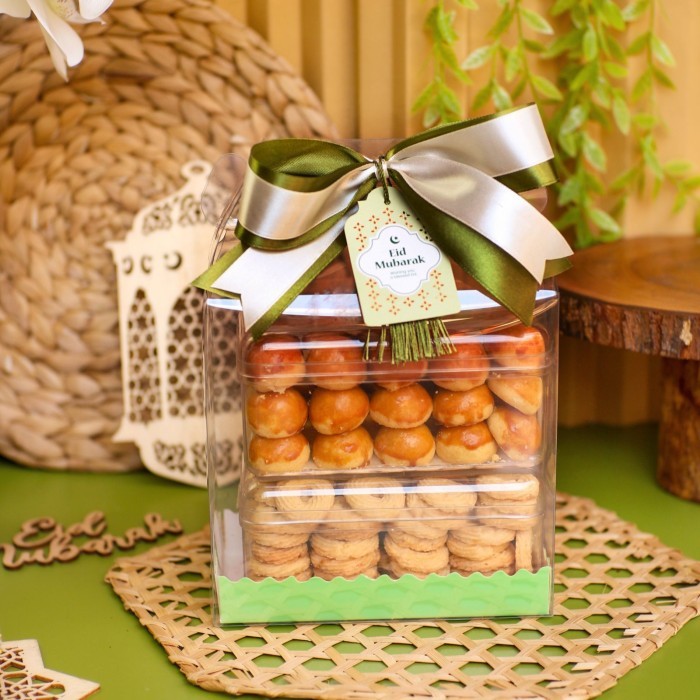

New! Ramadhan Hampers - Kue Kering Idul Fitri - Nastar - Sagu Keju - NastarSaguKeju Idul Fitri