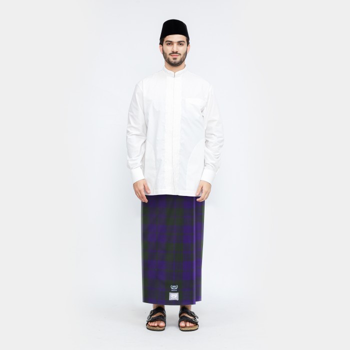 Sarung Bhs Excellent Silver Motif E51 Kdt Ungu Hijau