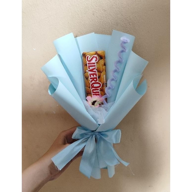 

PROMO READY BISA INSTANT / SAMEDAY SNACK BUKET VALENTINE/BUKET SNACK COKLAT adi-67