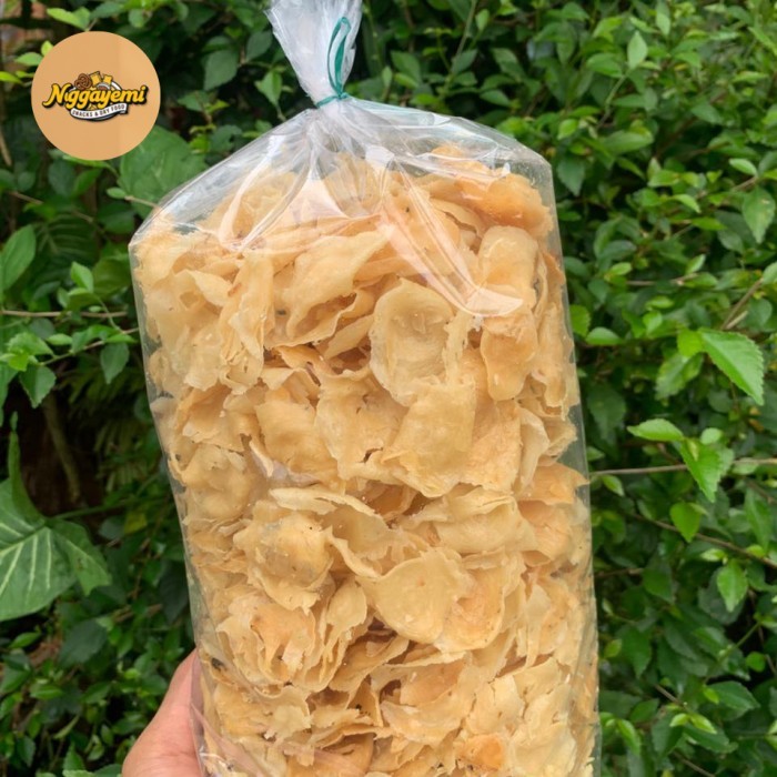 

BOOM SALE Keripik Tamalada Khas Jepara 1 kilo Nggayemi Gurih Renyah