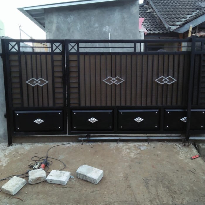 [SLB] - PAGAR GARASI RUMAH MINIMALIS