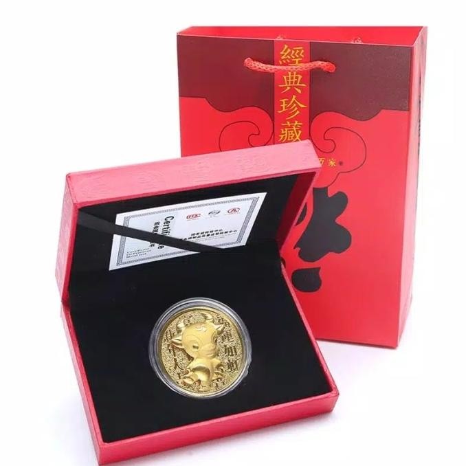 

Hadiah / Souvenir Imlek / Kado Imlek Angpao Koin Emas + Kotak + Bag Original