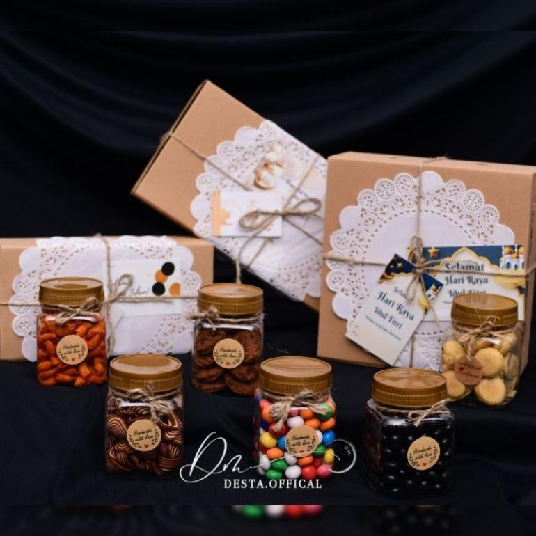 

Hampers Kue Kering | Hampers Lebaran | Gift Box | Gift Birthday | Hampers Ramadhan | Paket Kue Kering Bayar Di Tempat