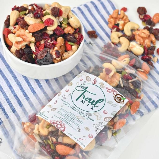 

Promo Raw Trail Mix ( Mixed Nuts ) 1 Kg Dried Fruit