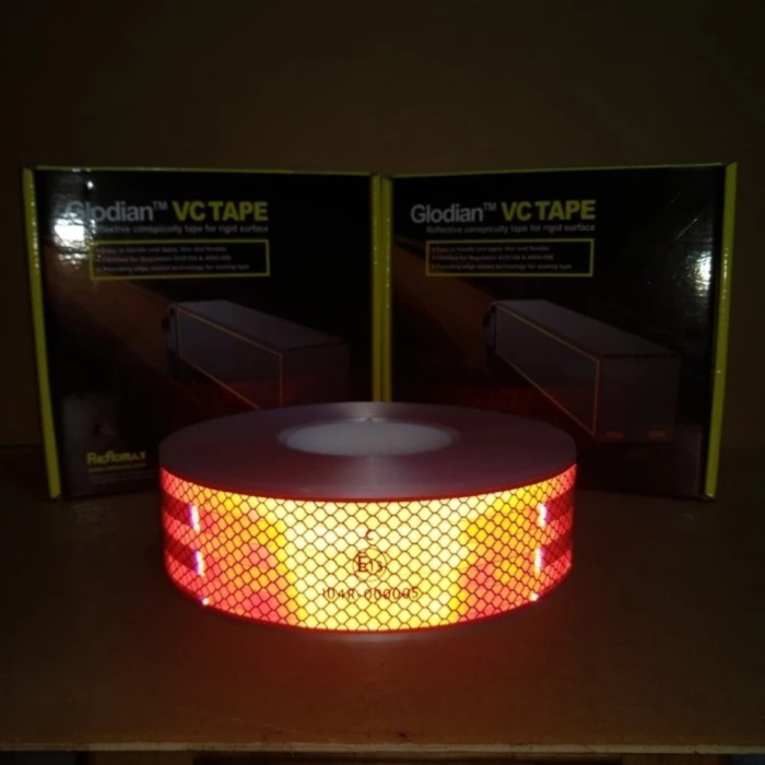

STICKER REFLOMAX / STICKER REFLECTIVE GLODIAN PC TAPE REFLOMAX / STICKER REFLECTIVE MOBIL