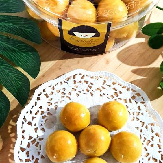 

New Nastar Wisman Lembut Dan Lumer 300 Gram Stok Terbatas