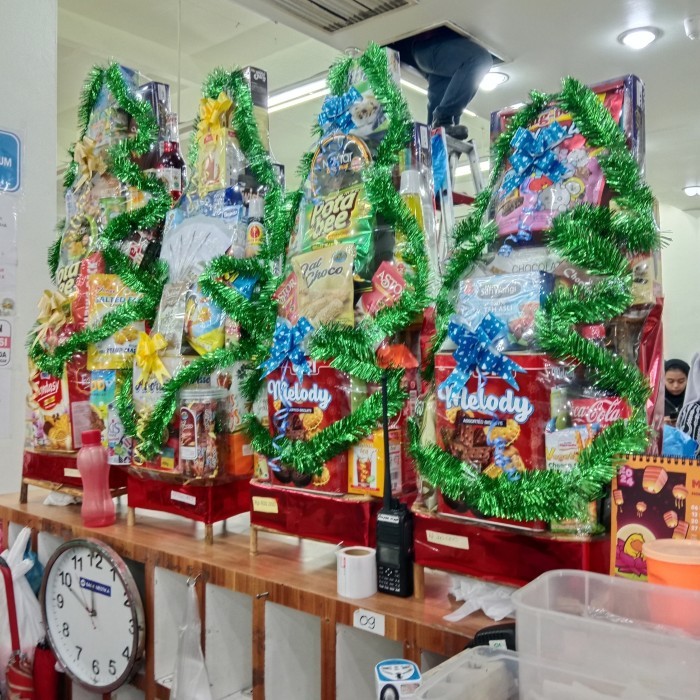 

hampers lebaran super mewah / parsel snack lebaran 2024