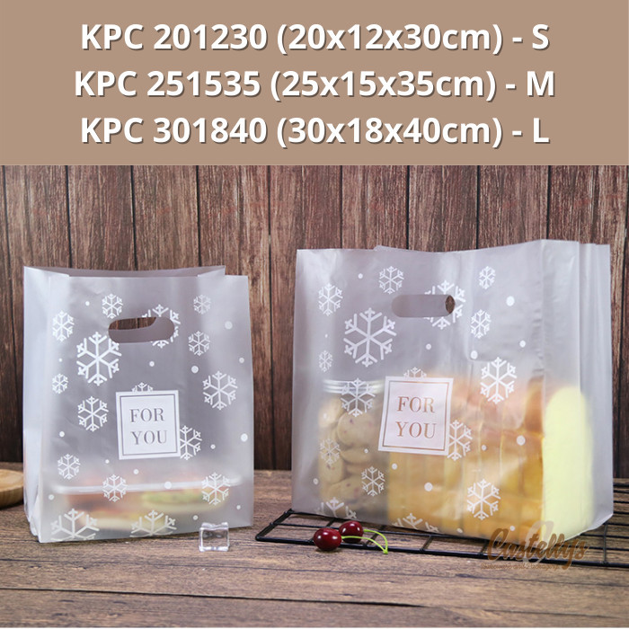 

Kantongan Tas Plastik Kpc Snowflake Natal Christmas ~ S M L Di Varian
