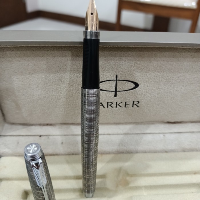 

TERBARU! PENA PARKER VINTAGE FOUNTAIN NIB EMAS 14K ORI no st Dupont