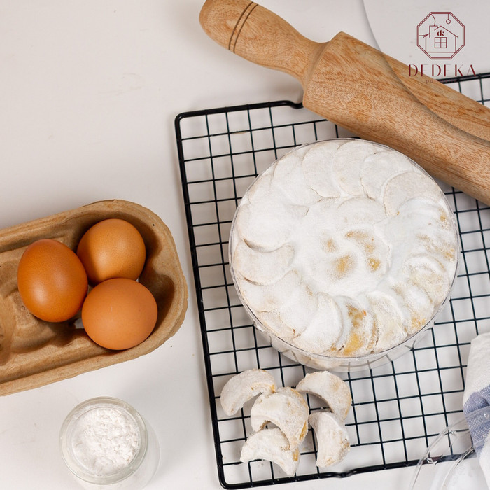 

Product Terlaris Kue Putri Salju Wisman Premium