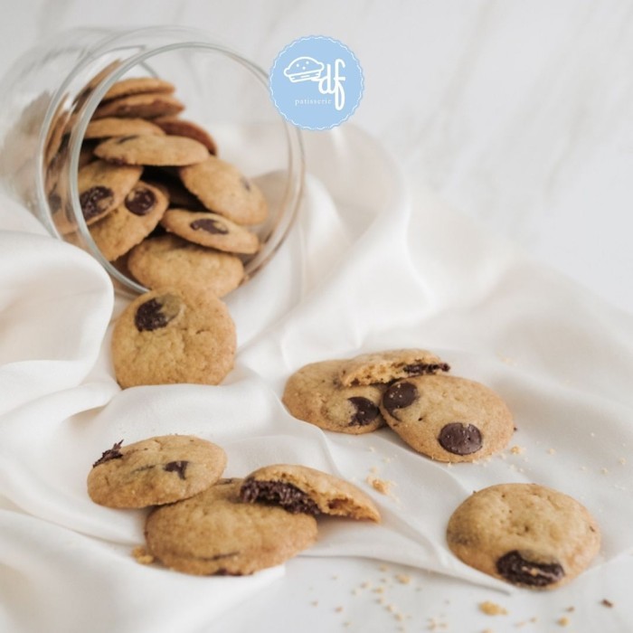 

Product Terlaris Mini Crunchy Chocolate Chip Cookies