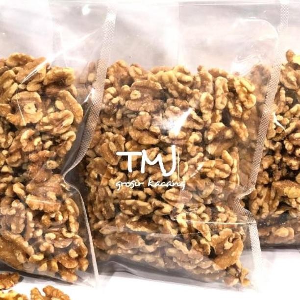 

KACANG WALNUT MENTAH PREMIUM USA 500gr