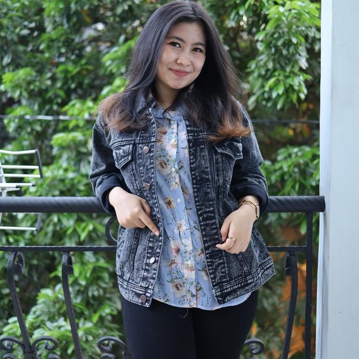 Jaket Jeans Boyfriend Oversize Wanita/Jaket Jeans Bigsize Wanita/Jaket Jeans Wanita - Sandwash Hitam