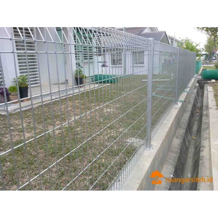 PAGAR PINTU BRC PANJANG 2.40 METER