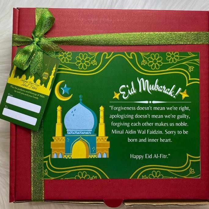 

New! hampers lebaran idul fitri nastar taiwan premium cake isi 12 pcs. - merah hijau Lebaran